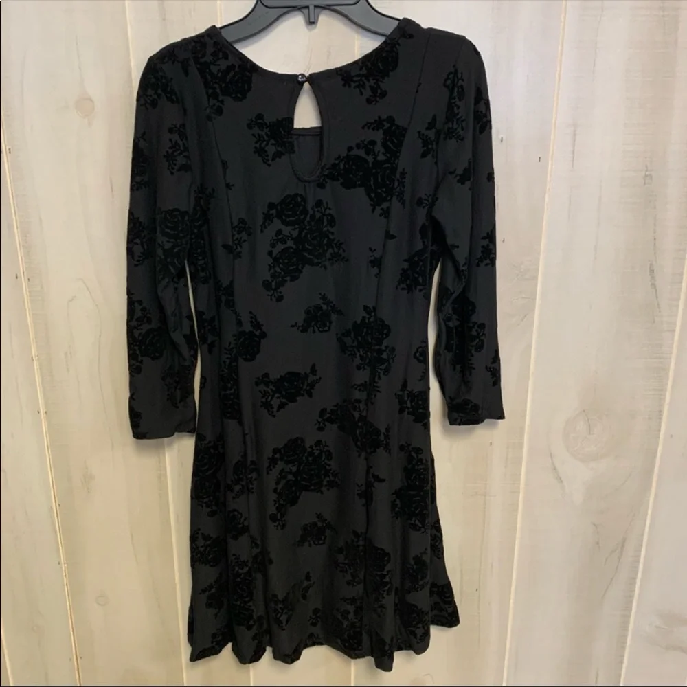 Planet Gold Size Medium Black Flocked Fit & Flare Velvet Dress